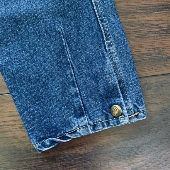 **Host Pick**Guess Vintage Ultra High Waist Mom Jeans with Tapestry Pockets - Picture 15 of 15